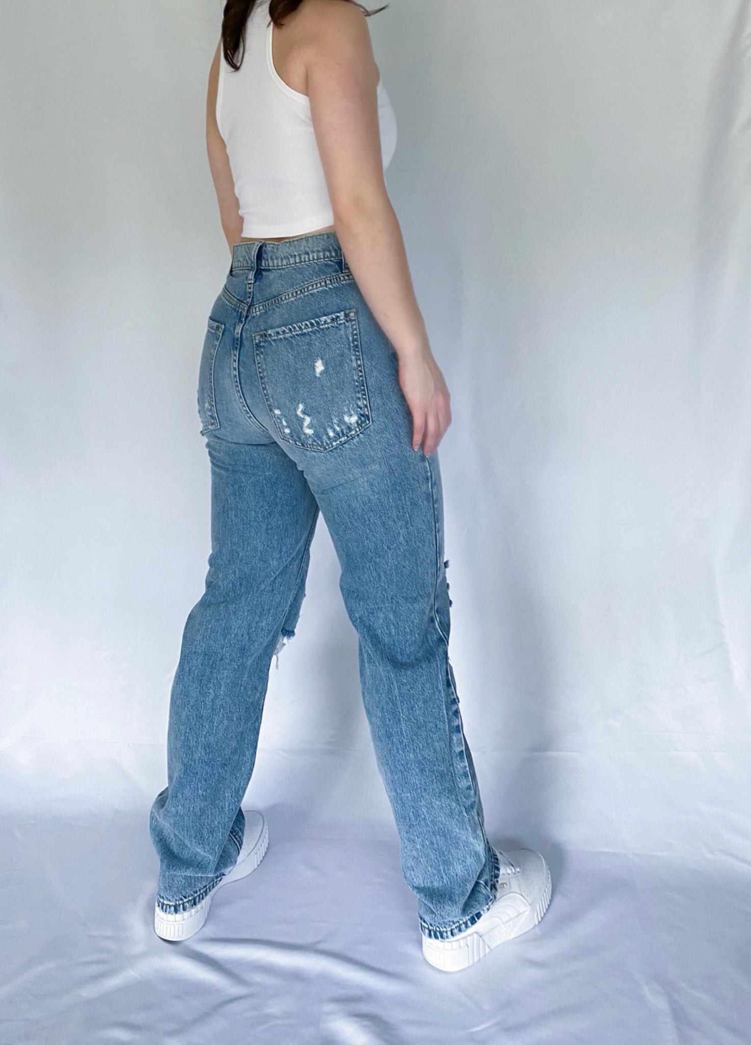Super High Rise 90's Relaxed Distressed Jeans